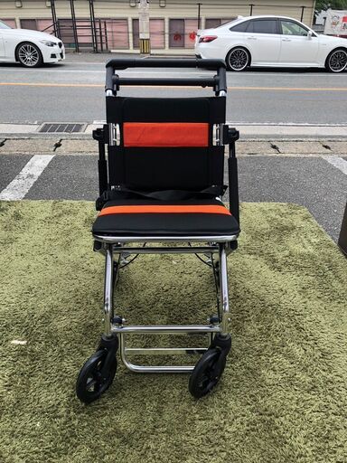 ▼値下げ▼折りたたみ車椅子 車イス 自社配送時代引き可※現金、クレジット、スマホ決済対応※
