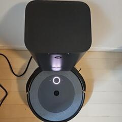 Roomba　i3　ゴミ回収機能つき