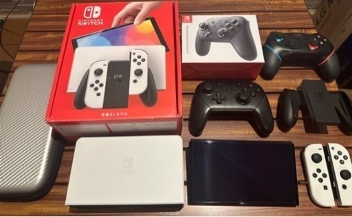 Switch 有機ELホワイト プロコン、付属品多数