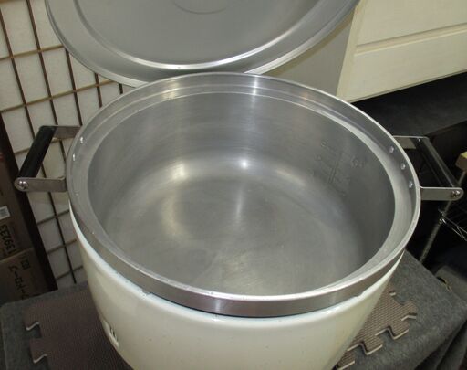 R334 PALOMA パロマ ガス炊飯器 業務用 3升炊き2021年製Used R334 PALOMA パロマ ガス炊飯器 業務用 3升炊き2021年製Used
