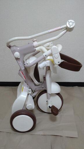 子供用 三輪車 iimoTRYCYCLE