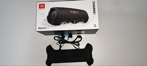 専用ケース付きJBL CHARGE5 Bluetoothスピーカー\n\n