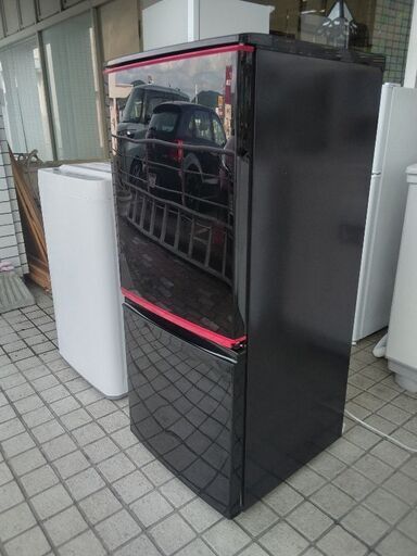 シャープ 省エネ 高性能  冷蔵庫  どっちもドア付け替え対応