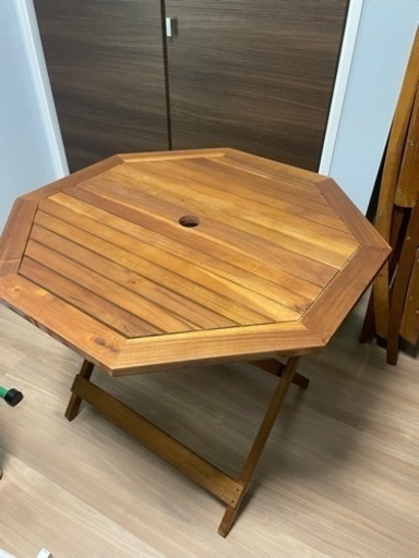 【間もなく処分します】ガーデン用テーブルチェアセット