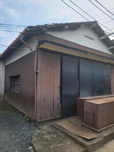 貸し倉庫、貸し工場