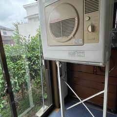 東芝製　電気衣類乾燥機ED-H200、全自動洗濯機用自立式ドライ...