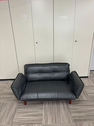 【オットマン付き！！】レオパード柄風　２人掛けソファ　カラー：ブラック
