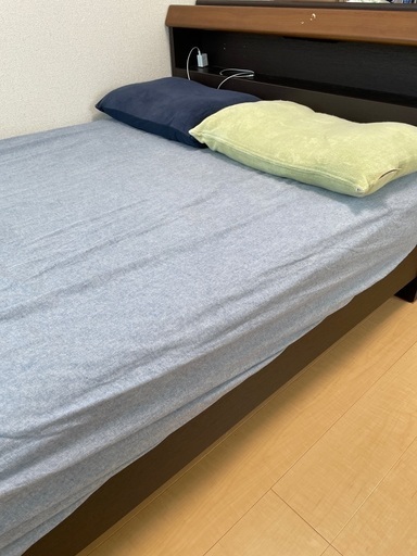 【今週まで掲載】セミダブルベッド