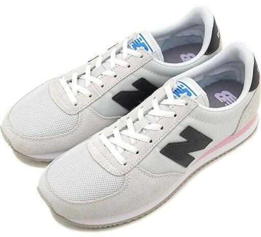 新品   ニューバランス スニーカー WL220AC です。\n\nメーカー ニューバランス new balance\n参考サイズ 25.0㎝ US 8.0 \n\nニューバランス スニーカー new balance