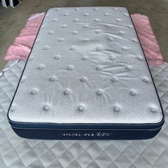 ニトリ製　セミダブルマットレス　ＳＤ　デュアルポケット２　ベッドマット