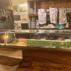 『値下げ中』寿司ネタショーケース