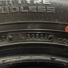 DUNLOP WINTER MAXX SJ8+ 265/60R18 18インチ スタッドレス 2本 23年製 バリ溝 ランクルプラド パジェロ ベンツ/Gクラス等　(MTS223) クレジットカード QRコード決済可能