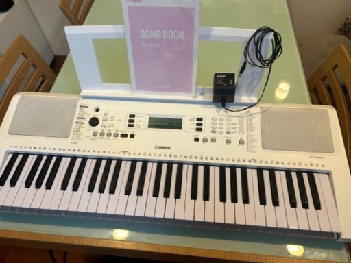 電子ピアノ
