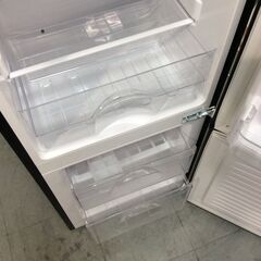 （7/25受渡済）JT8902【NITORI/ニトリ 2ドア冷蔵庫】2022年製 NTR-106BK 家電 キッチン 冷蔵冷凍庫 右開き 106L-ChristianDior トロッターマフラー