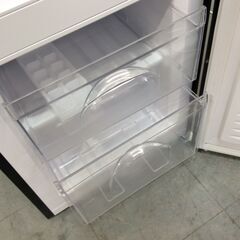 （7/25受渡済）JT8902【NITORI/ニトリ 2ドア冷蔵庫】2022年製 NTR-106BK 家電 キッチン 冷蔵冷凍庫 右開き 106L