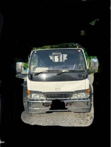 いすゞ　トラック1t 平ボディ\n