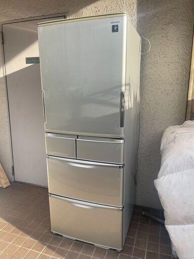 クリーニング済み。SHARP 冷蔵庫 SJ-XW44S 自動製氷機付 440L 2010年製 大型冷蔵庫