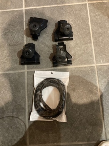 TERZO スチールバー 120cm 4本セット (エンドキャップ付き) PIAA Terzo