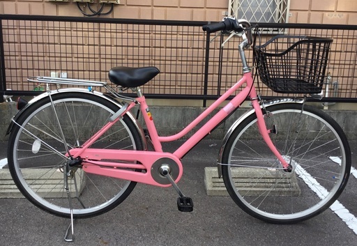 ＜整備済・美品車＞シティサイクル・26インチ自転車・内装3段変速・LEDオートライト・鍵付き・清掃済みでピカピカです