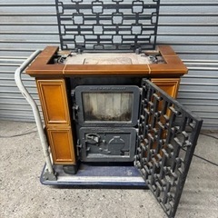 北海道 旭川 weso レトロな西ドイツ製 煙突式 鋳物 鋳造 薪ストーブ 暖炉 HSK020 