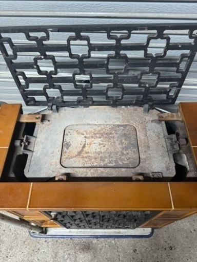 北海道 旭川 weso レトロな西ドイツ製 煙突式 鋳物 鋳造 薪ストーブ  