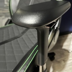 限界価格RAZER ゲーミングチェア