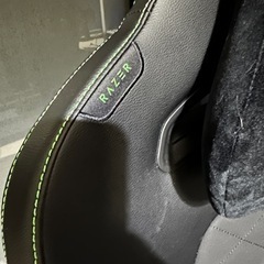 限界価格RAZER ゲーミングチェア