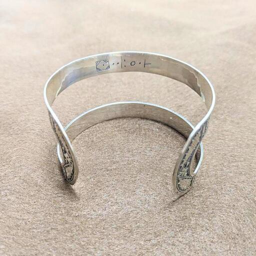 新品★「激レア」トゥアレグ　バングル ブレスレット　純銀　シルバーa25 Touareg Silver Bangle 25 / トゥアレグ族 ブレスレット Touareg