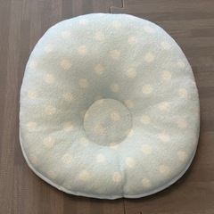 未使用新品 ベビー枕◾️医師がすすめる ドーナツ枕（4～12ヶ月用）