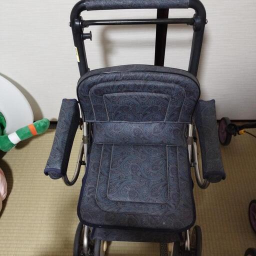 シルバーカー　介護