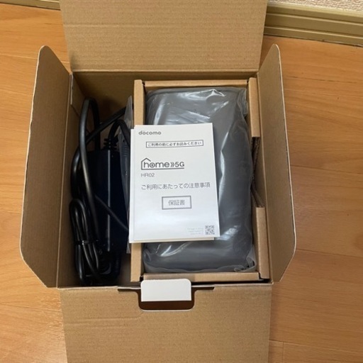 美品】docomo home 5G HR02 ありがたかっ モバイルルーター【使用歴浅】 