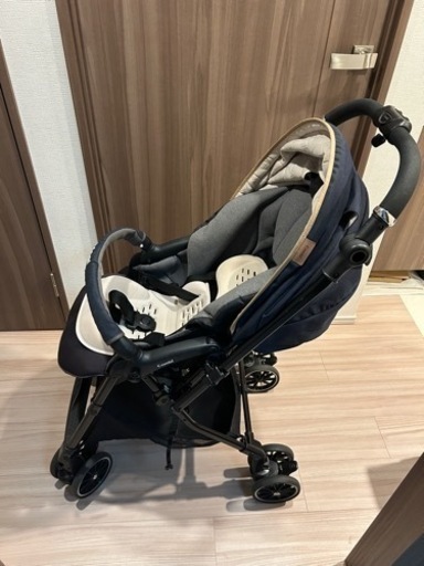 値下げしました】ベビーカー コンビ( Combi ) スゴカルα エッグ 
