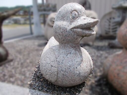 直接引き取り限定 　岡山県　ジモティー特別価格　アヒル　石像　置物　オブジェ