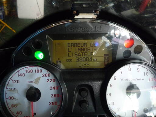 KAWASAKI ZZ-R1400 黒 車検予備検対応車 半額配送キャンペーン 期間