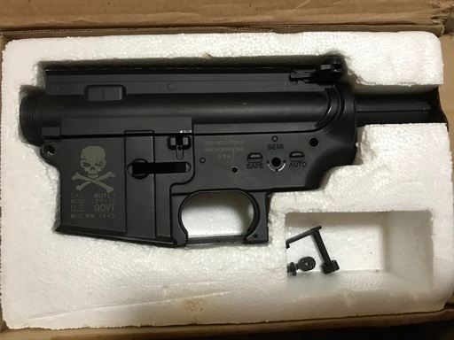 サバゲー用品　メタルフレーム　※詳細不明