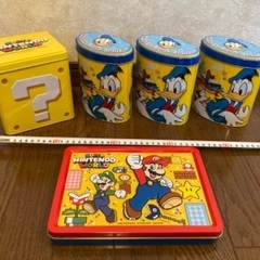 USJ ディズニーランド　菓子空缶箱セット