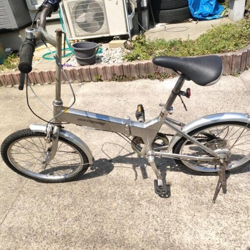 【清掃整備済です】折り畳み自転車20インチの6段ギア自転車
