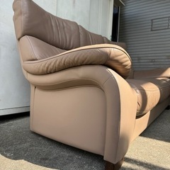 カリモク　3人掛けソファ　ファミリー　ベージュ