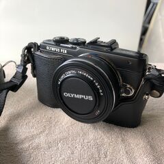 OLYMPUS　 デジタルカメラ E-PL7　PEN　14-42mm　