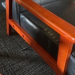 チェスターフィールド風☆ブラックPUレザー