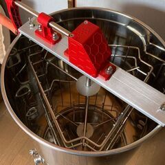 養蜂用 手動遠心分離機 3枚掛け