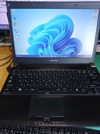 Windows11　dynabook R731/C SSD 128GB メモリ 4GB  DVDマルチドライブ