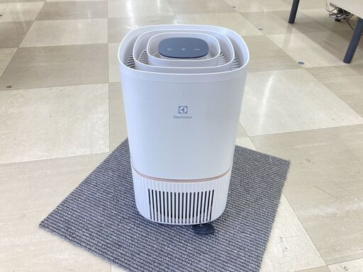 空気清浄機　Electrolux  EP32-28SWA
