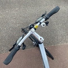 GIANT エスケープR3 ブラックトーン