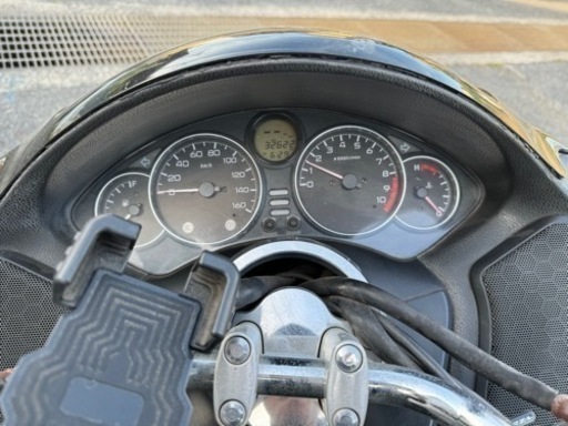 バイク、ビックスクターフォルツァ250