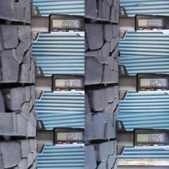 ブリヂストン　W900　225/80R17.5 123/122L　6本　7分溝5本と5〜6分溝1本