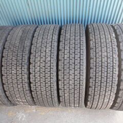 ③ ブリヂストン W900 225/80R17.5 123/122L 6本 9分溝2本と