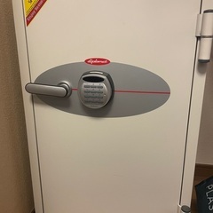 ディプロマット　耐火金庫　080EHR3