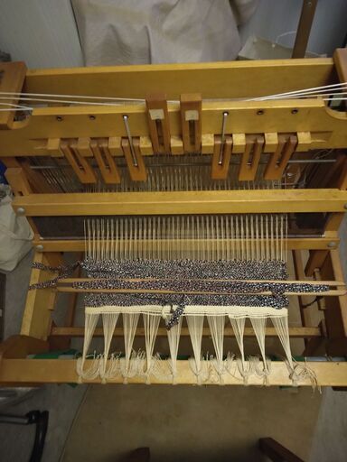 フィンランド 卓上 織り機 スタンド付き marks トイカ 4枚綜絖 機織