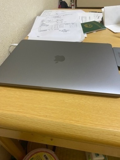 美品】 充電20回MacBookPro 2017 13.3 Touch Bar Apple MacBook Pro 13 